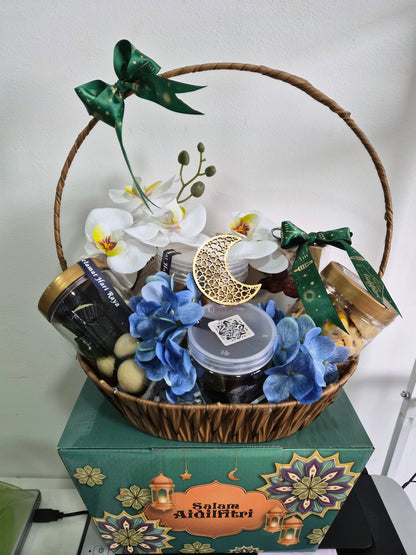 Aidilfitri Raya Gift Basket - Gourmet Cookies & Chocolates - Festive Treats